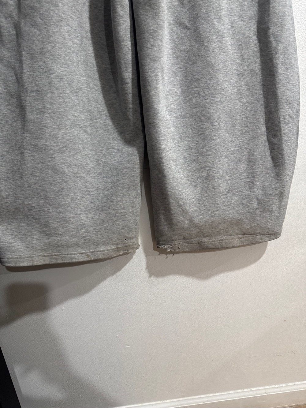 Aelfric Eden Super Baggy Sweatpants size Medium - Picture 5 of 8